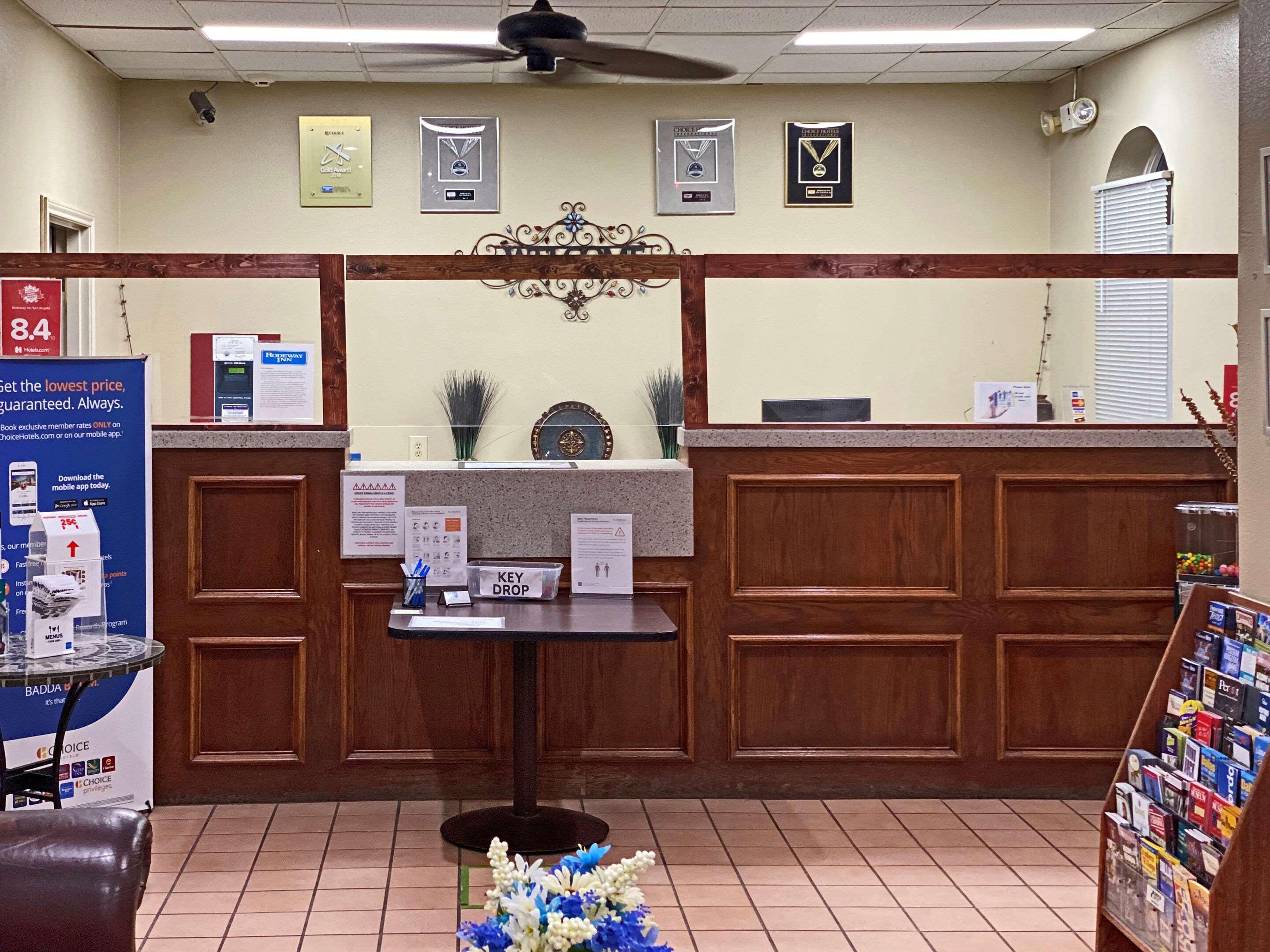 סן אנג'לו Rodeway Inn מראה חיצוני תמונה